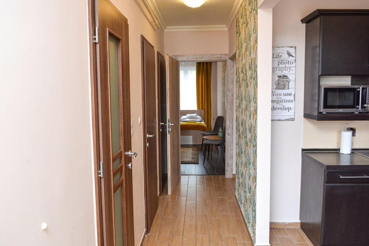 Unicum Apartman Hajdúszoboszló Buitenkant foto