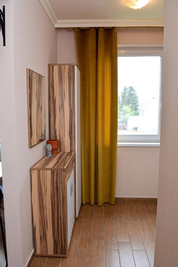 Unicum Apartman Hajdúszoboszló Buitenkant foto