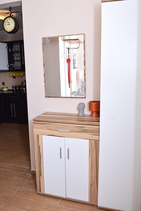 Unicum Apartman Hajdúszoboszló Buitenkant foto