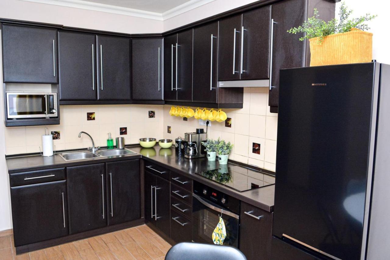 Unicum Apartman Hajdúszoboszló Buitenkant foto